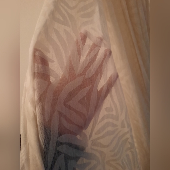 Elegant Infinity Scarf - Picture 3 of 6